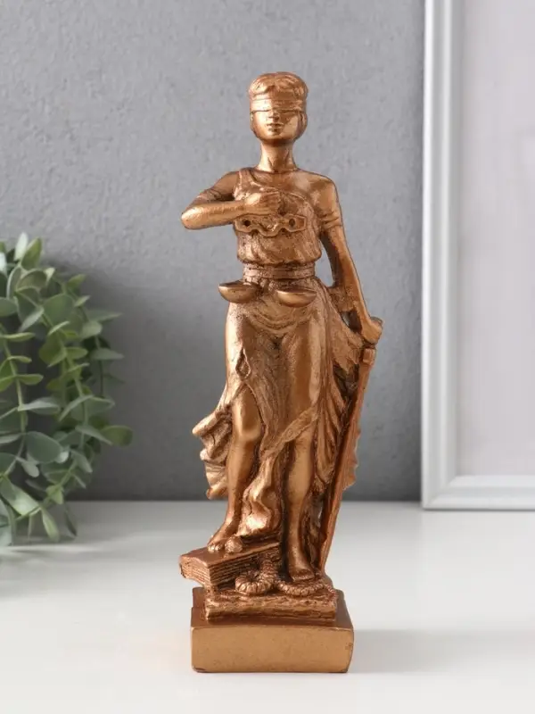 Фигура «Фемида - богиня правосудия», 23×8×7 см, бронза