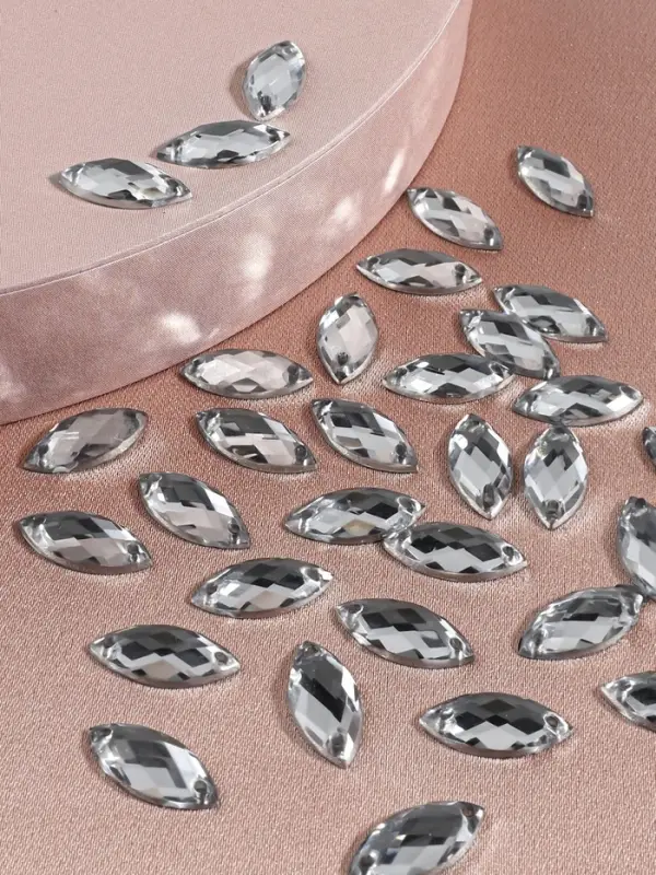 Стразы пришивные «Лепесток», лодочка, 7×15 мм, 50 шт., белые