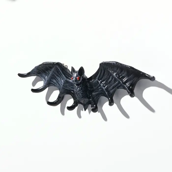 Крючки декоративные &laquo;Летучая мышь&raquo;, вешалка-ключница настенная