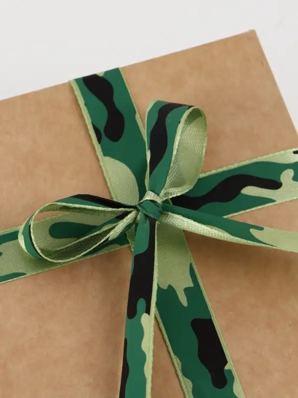 Лента атласная &laquo;Камуфляж&raquo;, 1.5&times;22.5 (&plusmn; 1) м, зелёная