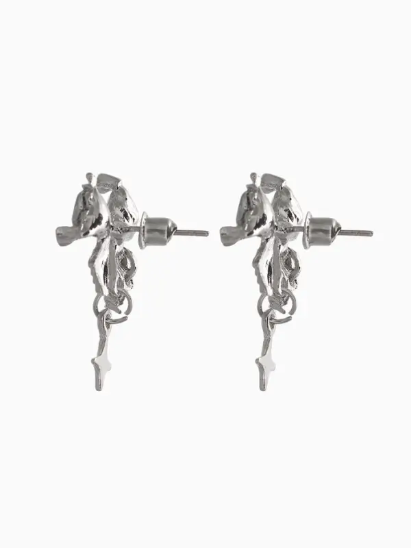 Серьги «Бантик» со звёздочкой, белый в серебре Серьги «Бантик» со звёздочкой, белый в серебре