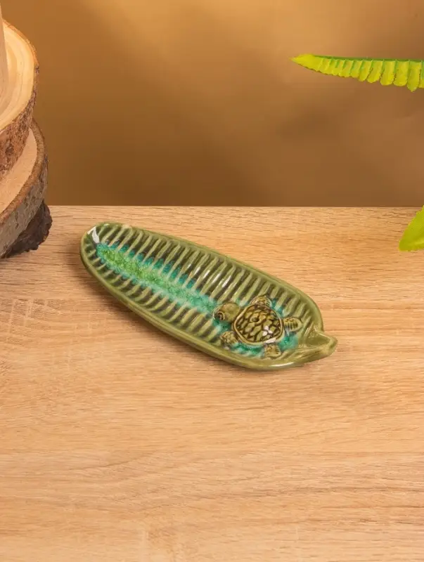 Подставка под благовония  Подставка под благовония "Черепашонок на листе" керамика, цв. МИКС, 15х6х2 см