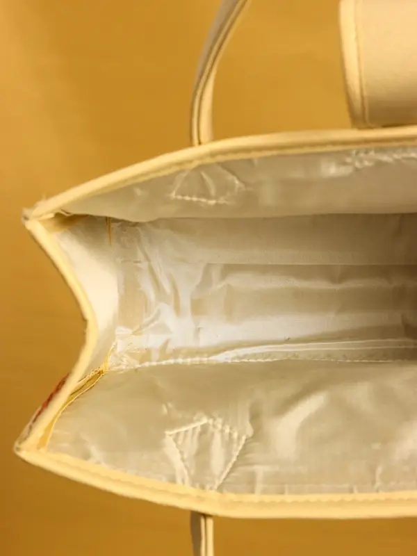 Сумка плетёная на застёжке из пандана 35х12х40 см, бежево-оранжевый