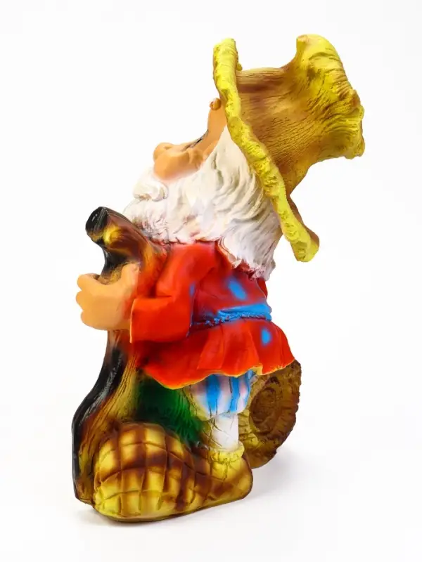 Садовая фигура из полистоуна &laquo;Гном - лесовик&raquo;, 49&times;27&times;35 см