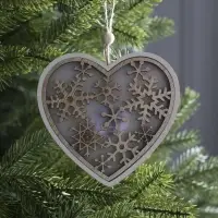 Ёлочная игрушка &laquo;Сердце в снежинках&raquo;, 13&times;13&times;1 см, 3 LED, от батареек, свечение тёплое белое