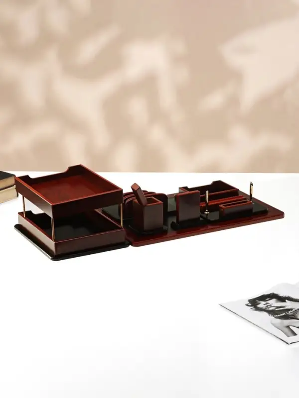 Набор настольный 7 в 1 (карандашница, подставка для ручек, визитница, часы Д-010, этажерка, нож)