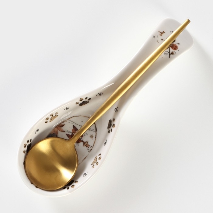 Подставка фарфоровая под ложку Доляна «Коты-аристократы», 21,5×7,5 см, цвет белый Подставка фарфоровая под ложку Доляна «Коты-аристократы», 21,5×7,5 см, цвет белый