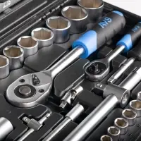 Набор инструментов 82 предмета "MASTER" AVS MTS-82