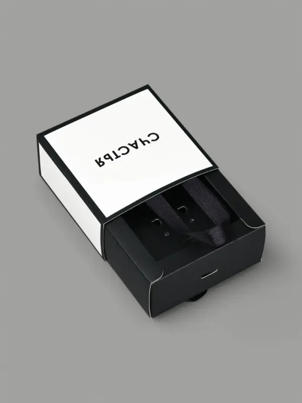 Коробка-пакет под бижутерию «Счастья», 7.5 х 7.5 х 3.5 см Коробка-пакет под бижутерию «Счастья», 7.5 х 7.5 х 3.5 см