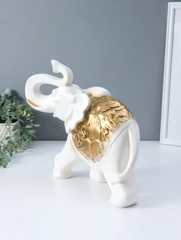 Копилка для денег &laquo;Слон сафари&raquo;, белый с золотом, 30&times;35&times;17 см