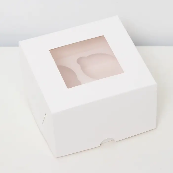 Коробка для 4 мини - капкейка белая с окном, 13×13×8 см Коробка для 4 мини - капкейка белая с окном, 13×13×8 см