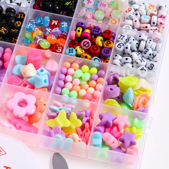 Набор для создания украшений с русским алфавитом, 24 вида бусин, 2 лески, ножницы Набор для создания украшений с русским алфавитом, 24 вида бусин, 2 лески, ножницы