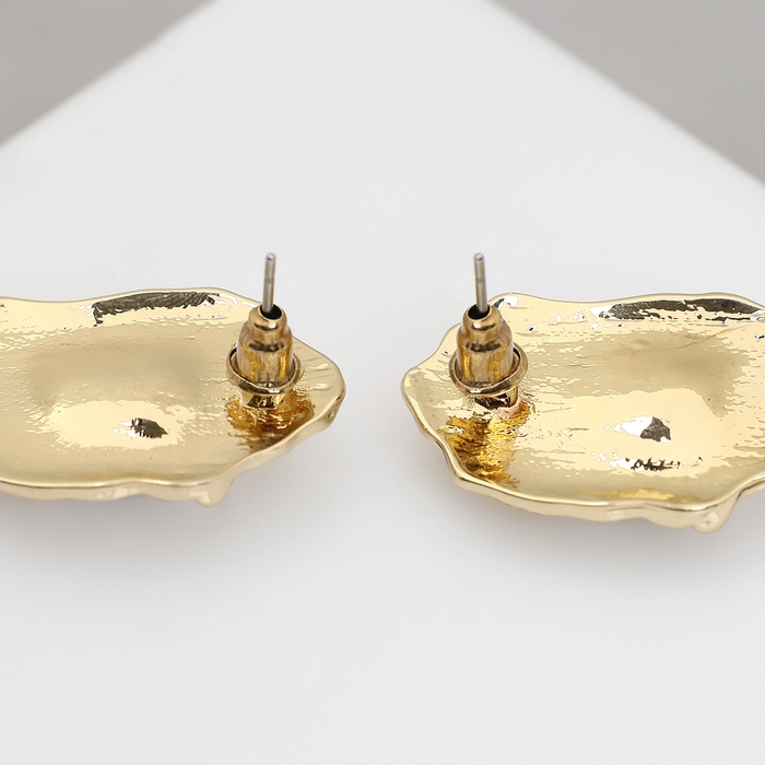 Серьги с жемчугом «Эксклюзив» мятые, цвет золото Серьги с жемчугом «Эксклюзив» мятые, цвет золото