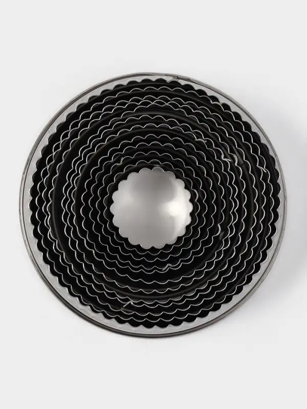 Формы для печенья Доляна &laquo;Волна&raquo;, набор 12 шт., d=3.5-10.5 см, h=3 см, нержавеющая сталь