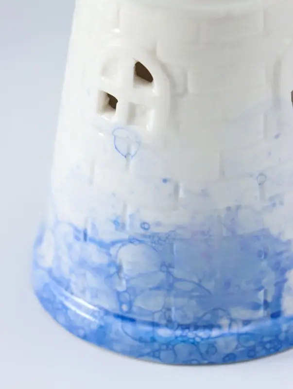 Сувенир керамика свет "Маяк" бело-синий 8х8х15,5 см