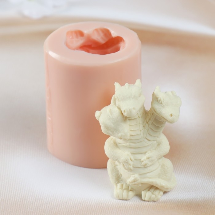 Молд силиконовый Молд силиконовый "Змей горыныч" изделие 5х4х7 см