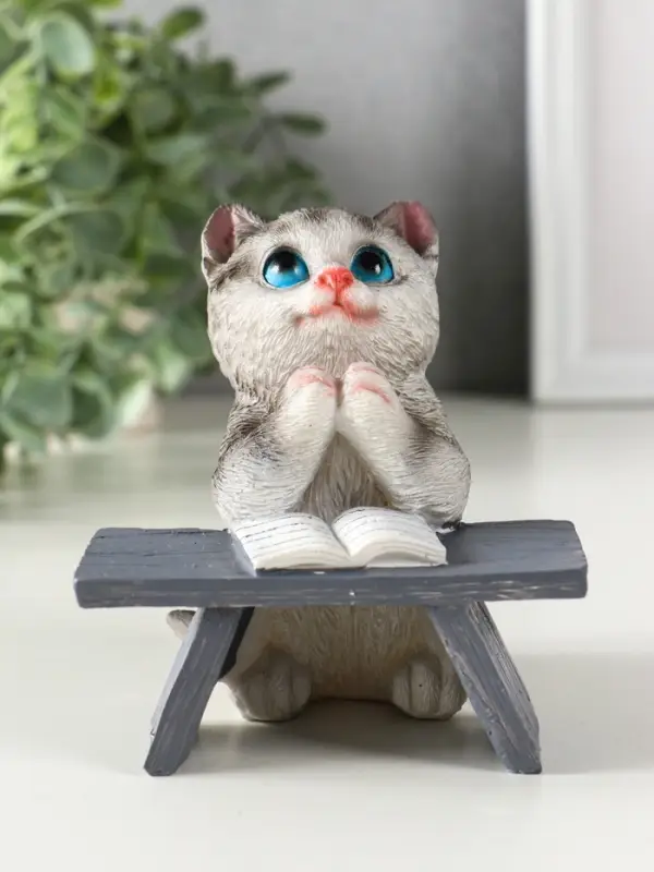 Сувенир полистоун "Котик с книгой за партой" серый 9х8,5х9,5 см