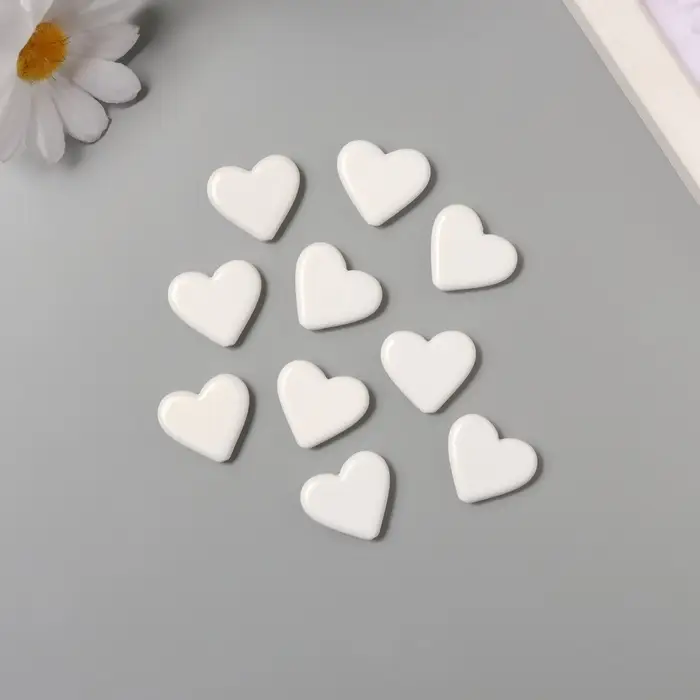 Бусины для творчества акрил Бусины для творчества акрил "Сердечки гладкие" белый 2,4х2х0,5 см