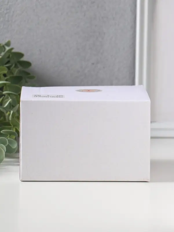 Сувенир полистоун "Жёлтый цыплёнок с соломенным венком" 7х7х8 см