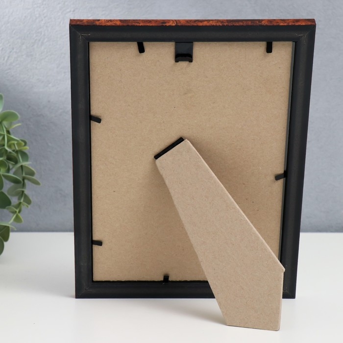 Фоторамка пластик 15х21 см 982 темный орех (25/1000) Фоторамка пластик 15х21 см 982 темный орех (25/1000)