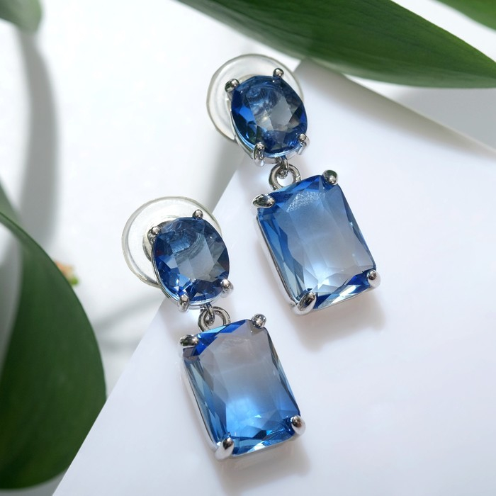 Серьги со стразами «Весна» овал квадрат, цвет синий в серебре Серьги со стразами «Весна» овал квадрат, цвет синий в серебре