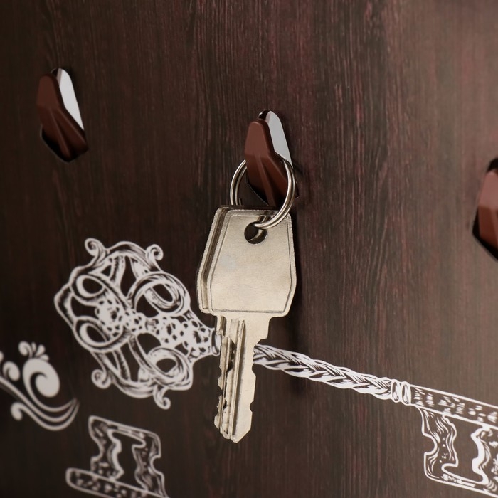 Ключница закрытая Ключница закрытая "Рано утром" 26,5х31,5 см Орех