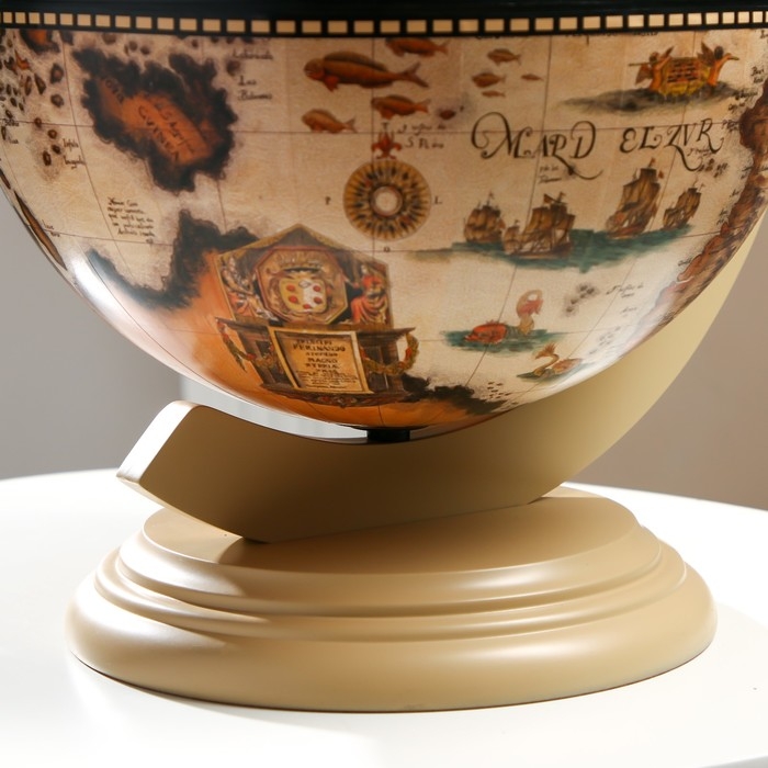 Глобус бар декоративный Глобус бар декоративный "Карта странника" белый 38х33х48 см