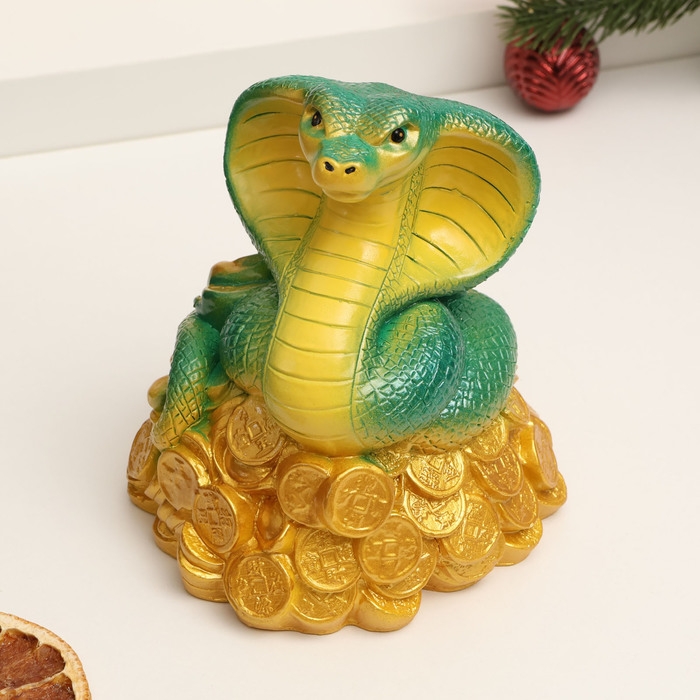 Копилка Копилка "Змея на деньгах" зеленая, 16см