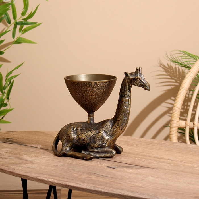 Блюдо Блюдо "Жираф" алюминий 27х18х26 см