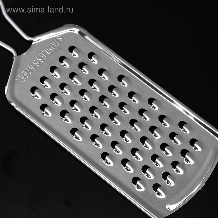 Тёрка для сыра средняя Доляна «Помощник», 21×5,5 см, с ручкой, цвет серебристый Тёрка для сыра средняя Доляна «Помощник», 21×5,5 см, с ручкой, цвет серебристый