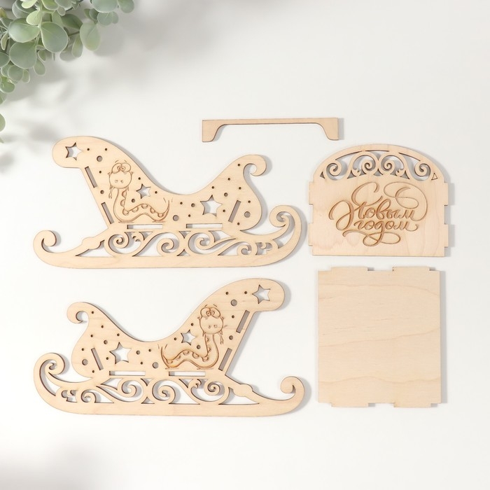 Шкатулка-сани  Шкатулка-сани "Змея. Звёздочка 21х10х10,5 см (набор 5 деталей)