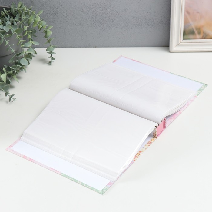 Фотоальбом на 200 фото 10х15 см Фотоальбом на 200 фото 10х15 см "Бабочка на розовом" в коробке 5х21х25,5 см