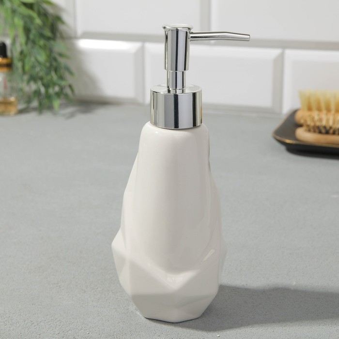 Набор: дозатор, стакан, мыльница «Белый» Набор: дозатор, стакан, мыльница «Белый»