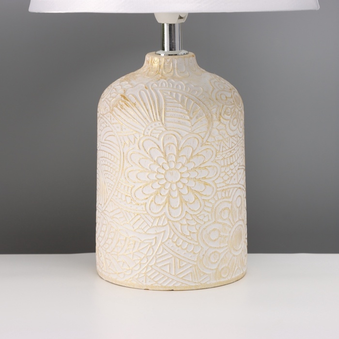 Лампа настольная Лампа настольная "Цветочное поле" 1х40Вт Е14 белый/золото 20х20х34см