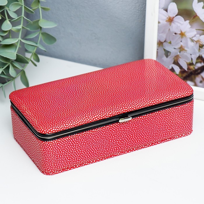 Шкатулка кожзам для украшений  Шкатулка кожзам для украшений "Маленькие пятнышки. Красная голография" 6х9,8х18,5 см
