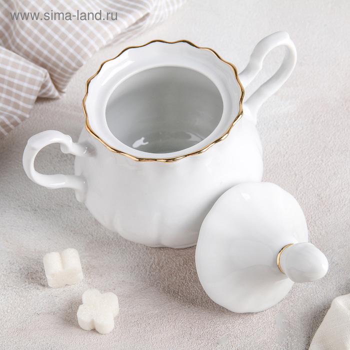 Сахарница фарфоровая с крышкой, 550 мл, цвет белый Сахарница фарфоровая с крышкой, 550 мл, цвет белый