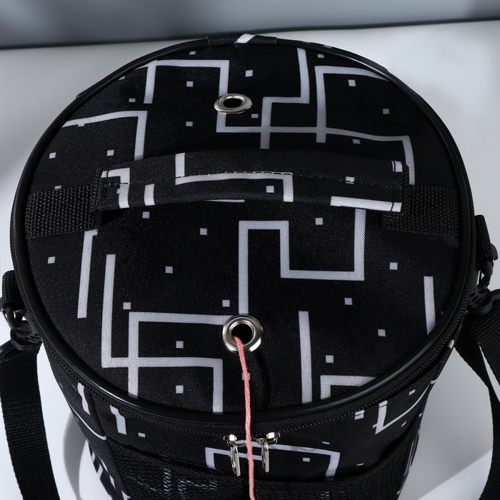 Сумка-футляр «Геометрия», 2 люверса, d = 21 × 23 см, цвет разноцветный Сумка-футляр «Геометрия», 2 люверса, d = 21 × 23 см, цвет разноцветный