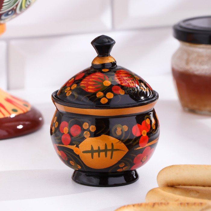 Солонка «Ягодка», малая, с крышкой, 7×6 см, хохлома Солонка «Ягодка», малая, с крышкой, 7×6 см, хохлома