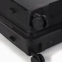 Чемодан на колесах 24", кодовый замок, 40&times;24&times;65 см, чёрный