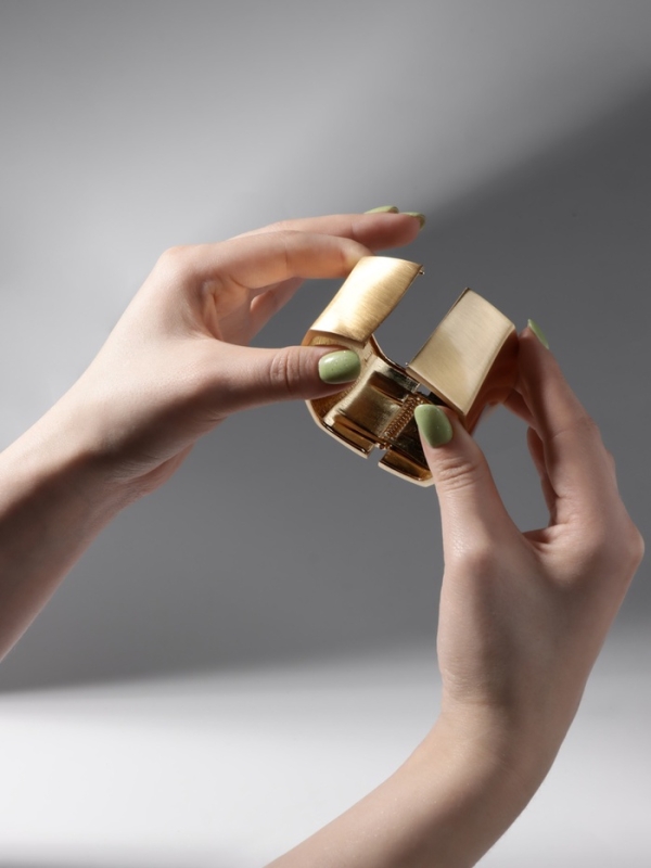 Браслет металл «Манжета» квадратный, цвет золото Браслет металл «Манжета» квадратный, цвет золото