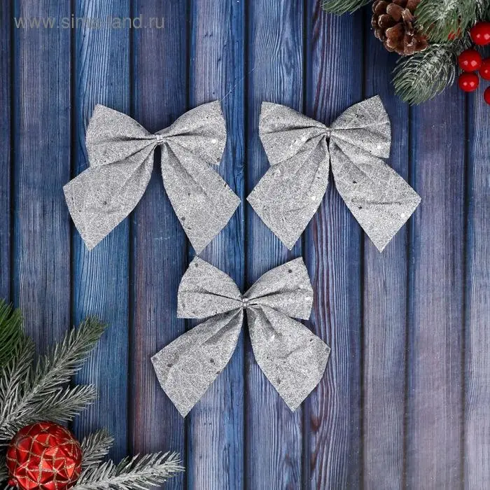 Набор ёлочных игрушек 3 шт. «Зимнее волшебство. Бант - сияние» пластик, 10,5х10 см, серебро Набор ёлочных игрушек 3 шт. «Зимнее волшебство. Бант - сияние» пластик, 10,5х10 см, серебро