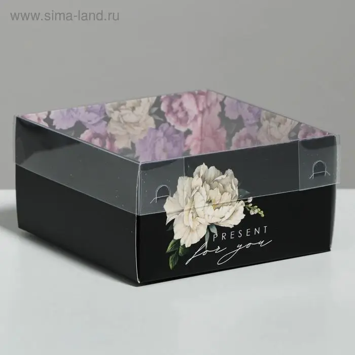 Коробка для кондитерских изделий с пластиковой крышкой Present for you, 11.5 х 11.5 х 6 см Коробка для кондитерских изделий с пластиковой крышкой Present for you, 11.5 х 11.5 х 6 см