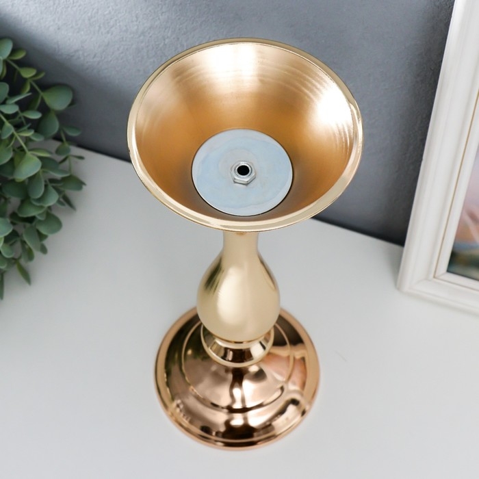 Подсвечник металл на 1 свечу Подсвечник металл на 1 свечу "Изящный" золотой 32х13х13 см