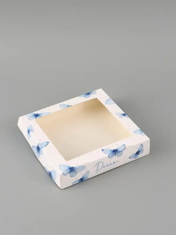 Коробка подарочная с окном &laquo;Мечты&raquo;, 20&times;20&times;4 см, самосборная