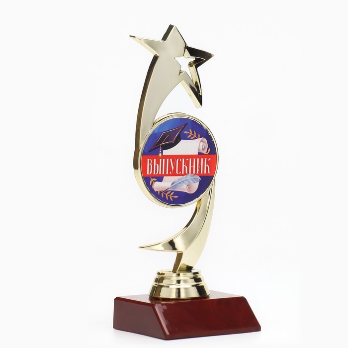 Фигура на Выпускной «Выпускник», золото, красная подставка, 18 х 6 х 6 см. Фигура на Выпускной «Выпускник», золото, красная подставка, 18 х 6 х 6 см.