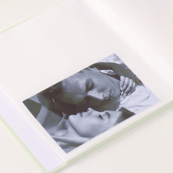 Фотоальбом на 80 фото 10х15 см Фотоальбом на 80 фото 10х15 см "Цветочный прованс" в коробке зелёный 5х19х23 см