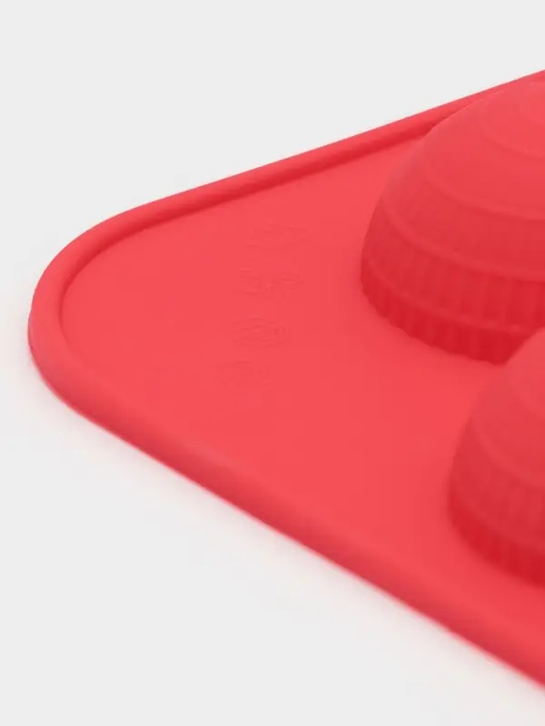 Форма для шоколада новогодняя Доляна &laquo;Шар&raquo;, силикон, 15&times;15&times;2 см, 6 ячеек d=3.7 см, красная