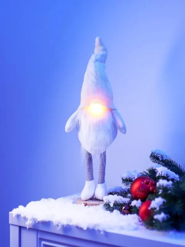 Фигура &laquo;Гном в белом&raquo; 55 см, текстиль, 1 LED, от батареек AG13&times;3, свечение тёплое белое