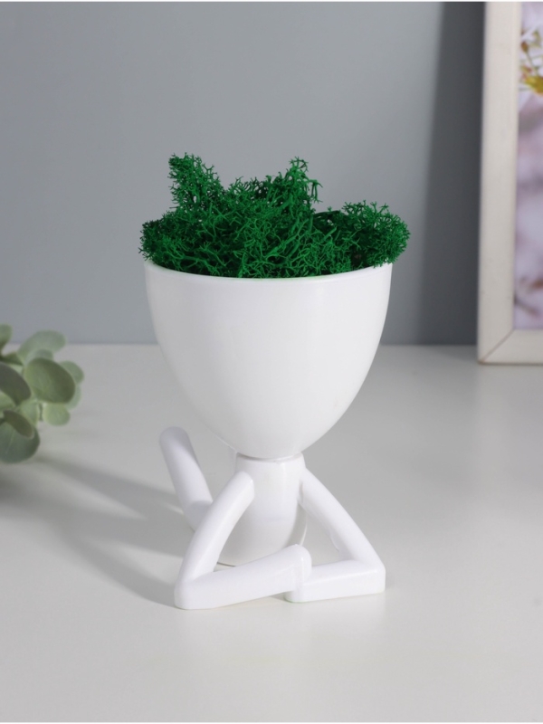 Кашпо пластиковое Кашпо пластиковое "Мистер Грин на лайте" 9,7*12*7,3 см белый