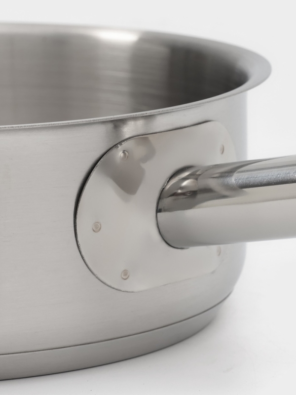 Ковш 1,8 л, d=18, h=6,5 см, с крышкой, толщина стенки 0,8 мм, индукция Ковш 1,8 л, d=18, h=6,5 см, с крышкой, толщина стенки 0,8 мм, индукция